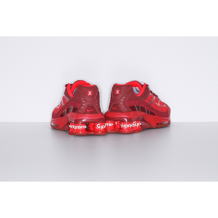 Supreme®/Nike Shox Ride 2