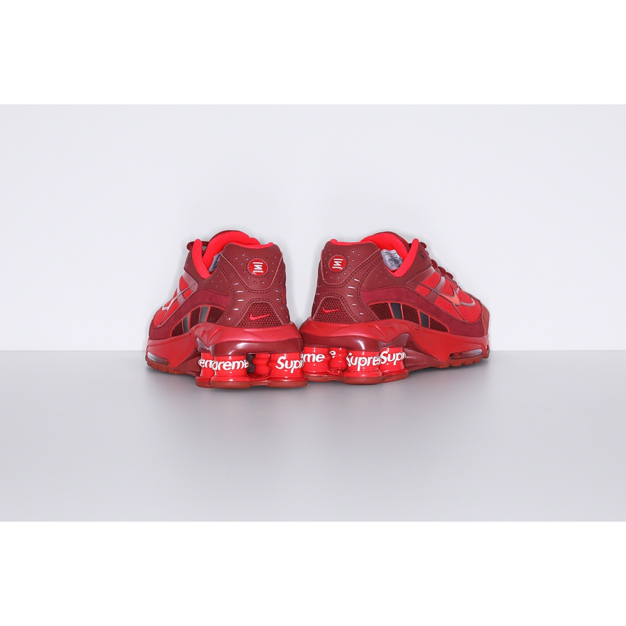 Supreme®/Nike Shox Ride 2