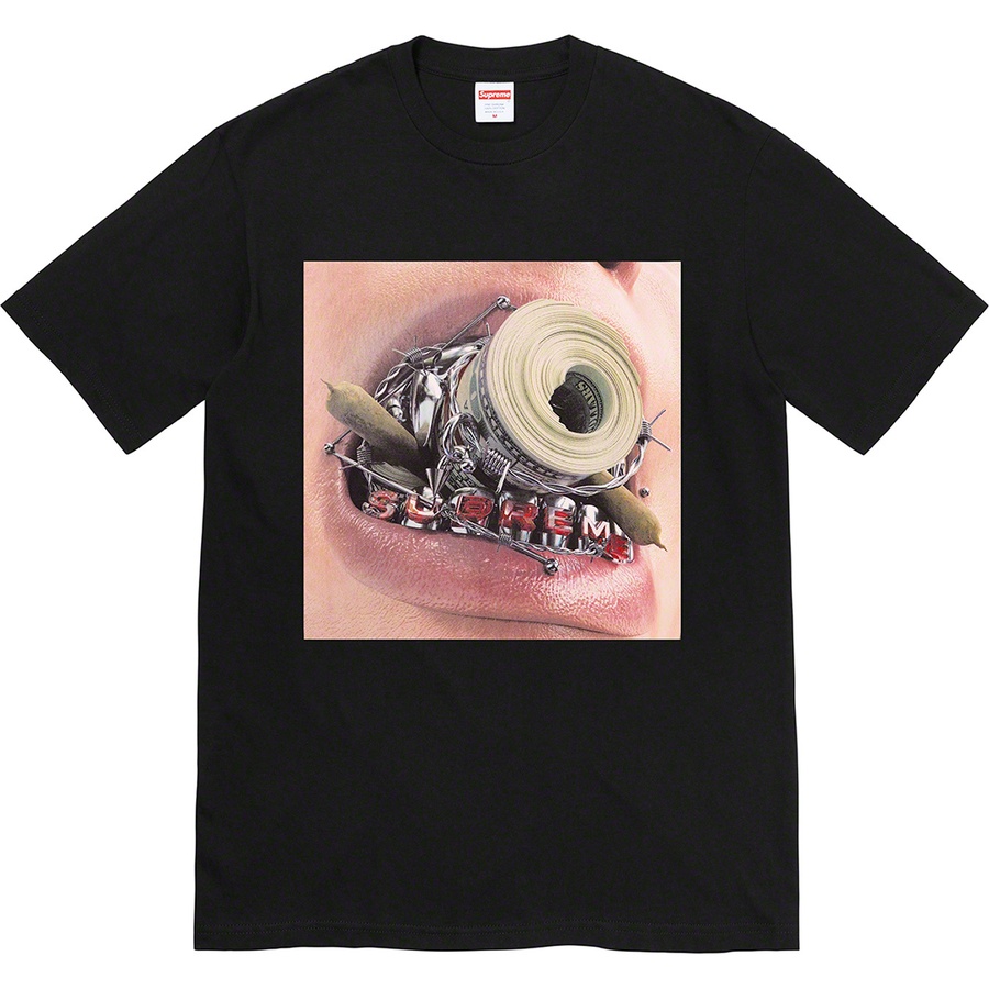 Details on Braces Tee Black from fall winter
                                                    2022 (Price is $40)