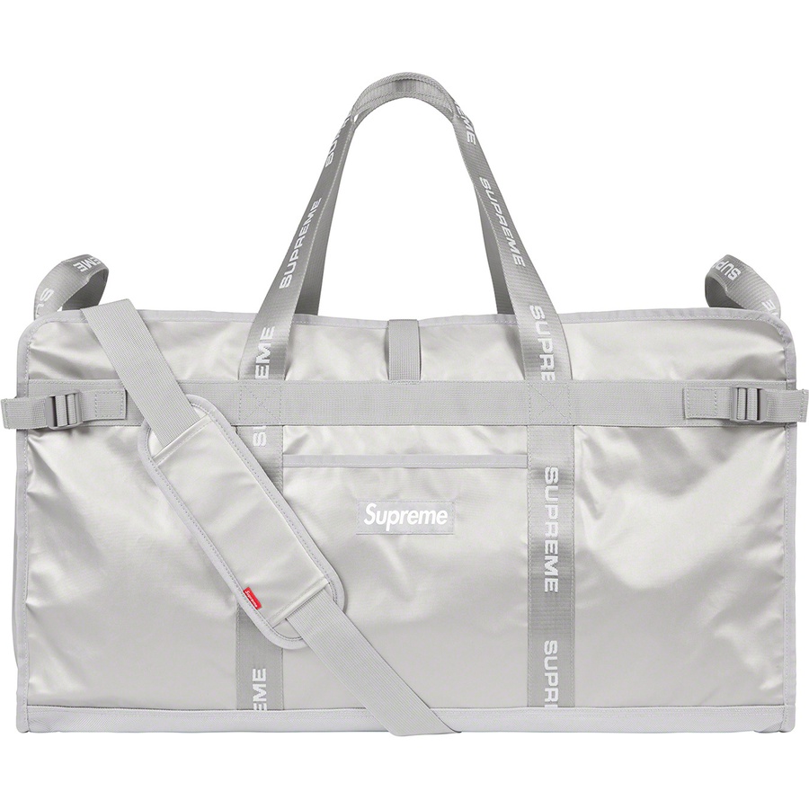 Details on Large Haul Tote Silver from fall winter
                                                    2022 (Price is $148)