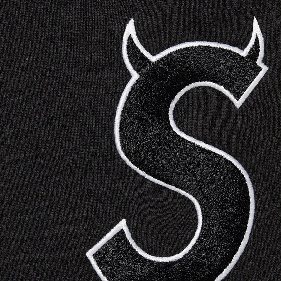 Details on S Logo Hooded Sweatshirt Black from fall winter
                                                    2022 (Price is $158)