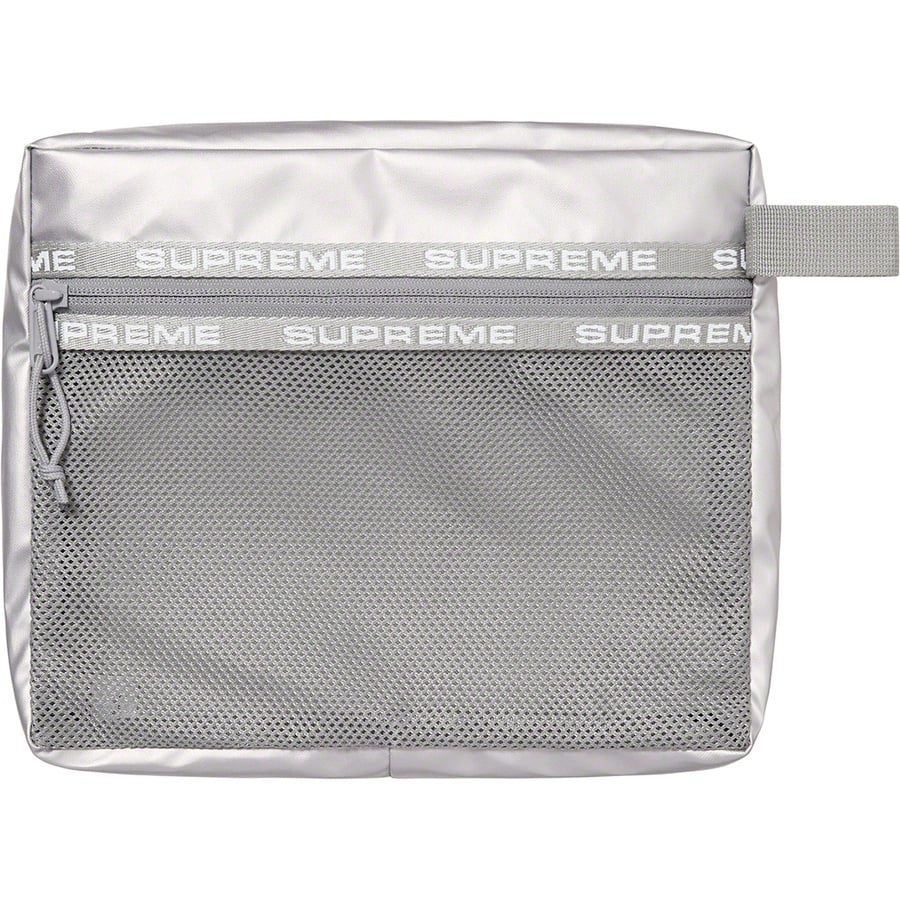 Details on Organizer Pouch Set Silver from fall winter
                                                    2022 (Price is $58)