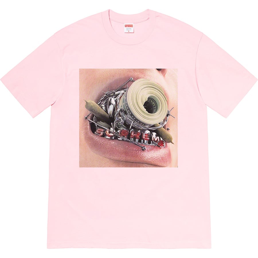 Details on Braces Tee Light Pink from fall winter
                                                    2022 (Price is $40)