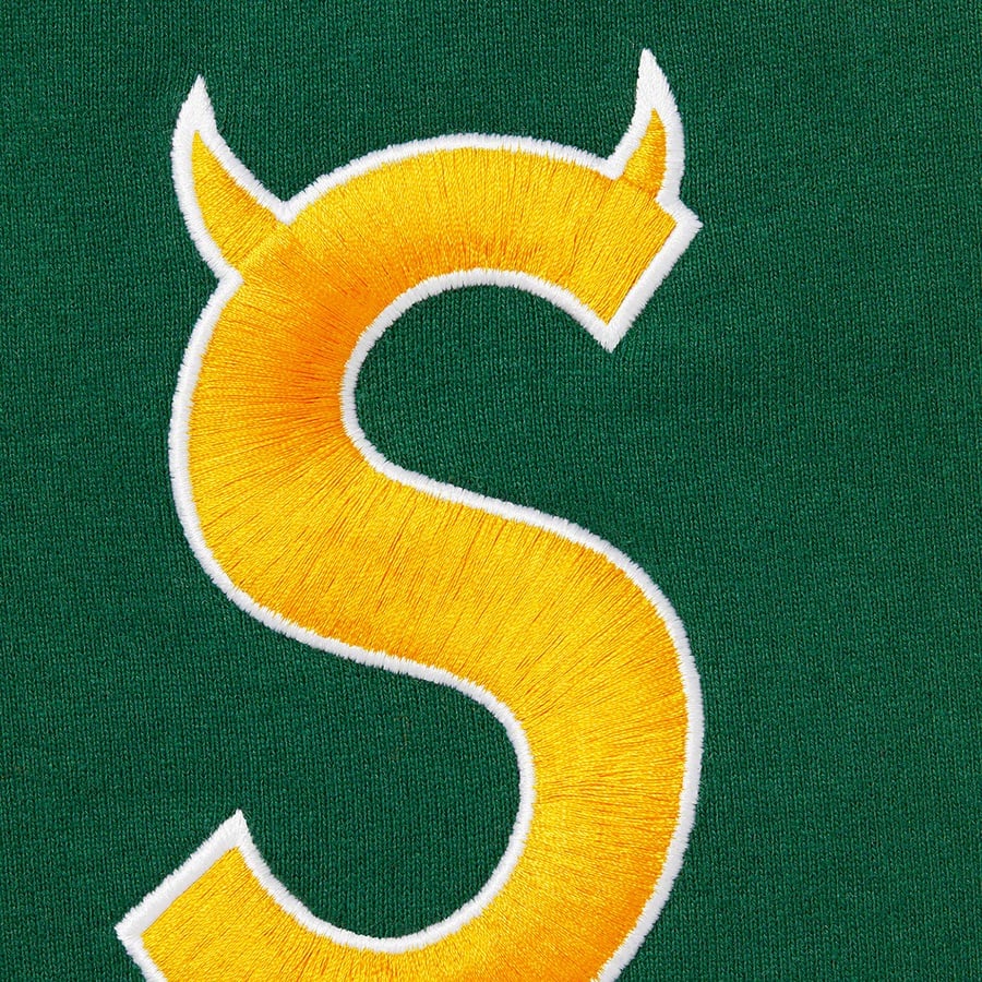 Details on S Logo Sweatpant Dark Green from fall winter
                                                    2022 (Price is $158)