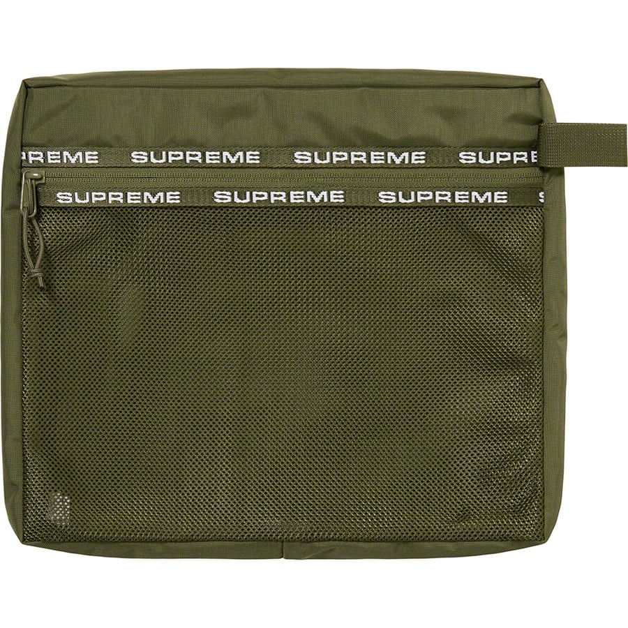 Details on Organizer Pouch Set Olive from fall winter
                                                    2022 (Price is $58)