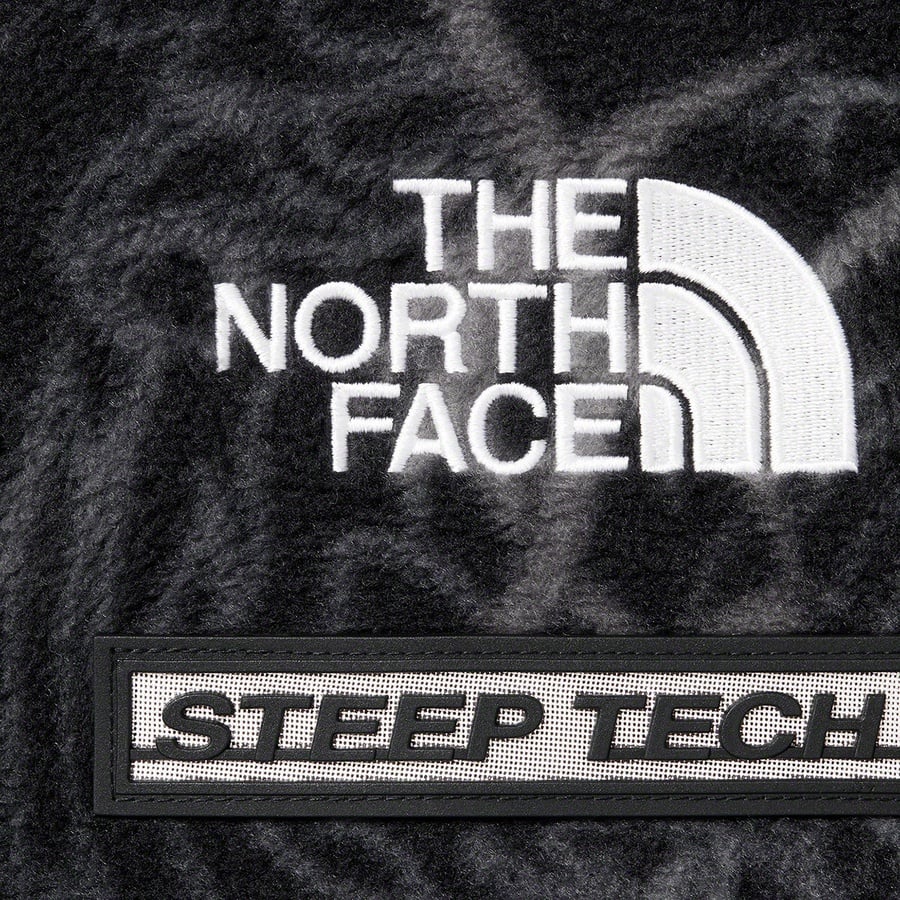 Details on Supreme The North Face Steep Tech Fleece Pullover Black Dragon from fall winter
                                                    2022 (Price is $288)