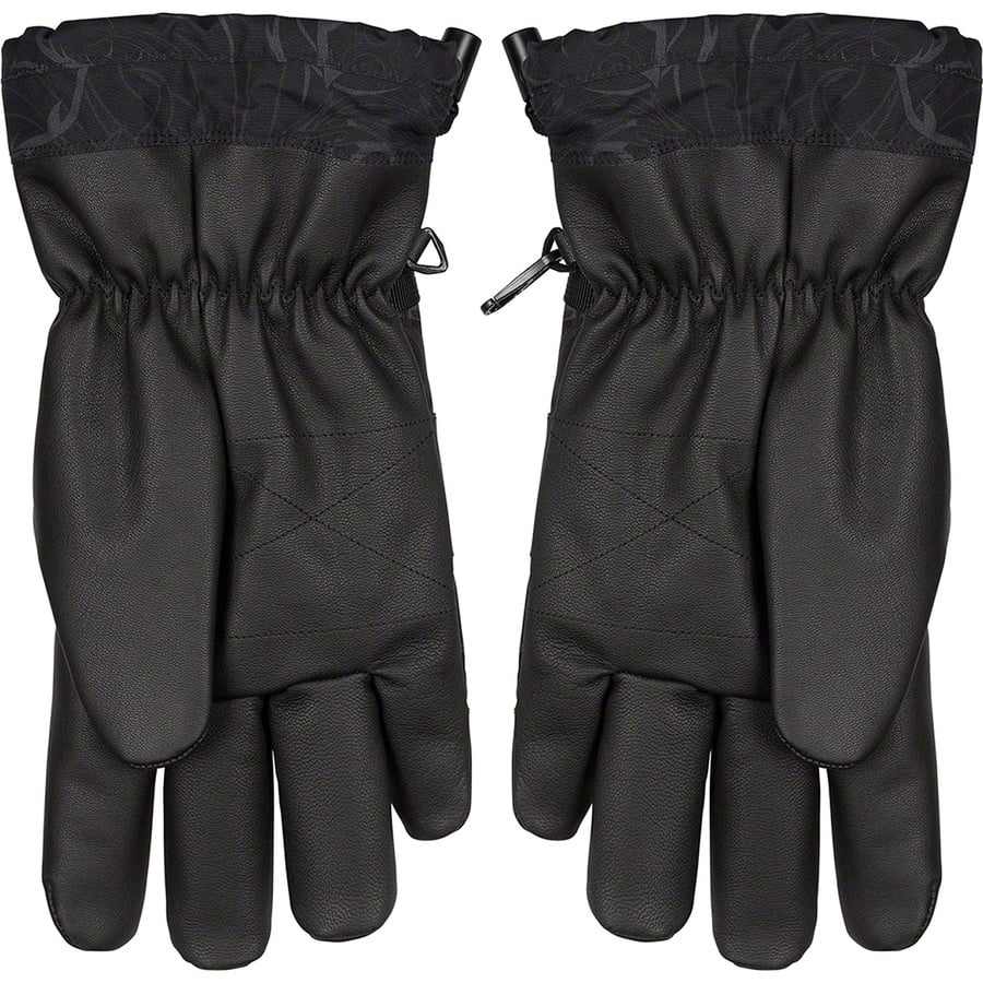 Details on Supreme The North Face Steep Tech Gloves Black Dragon from fall winter
                                                    2022 (Price is $110)