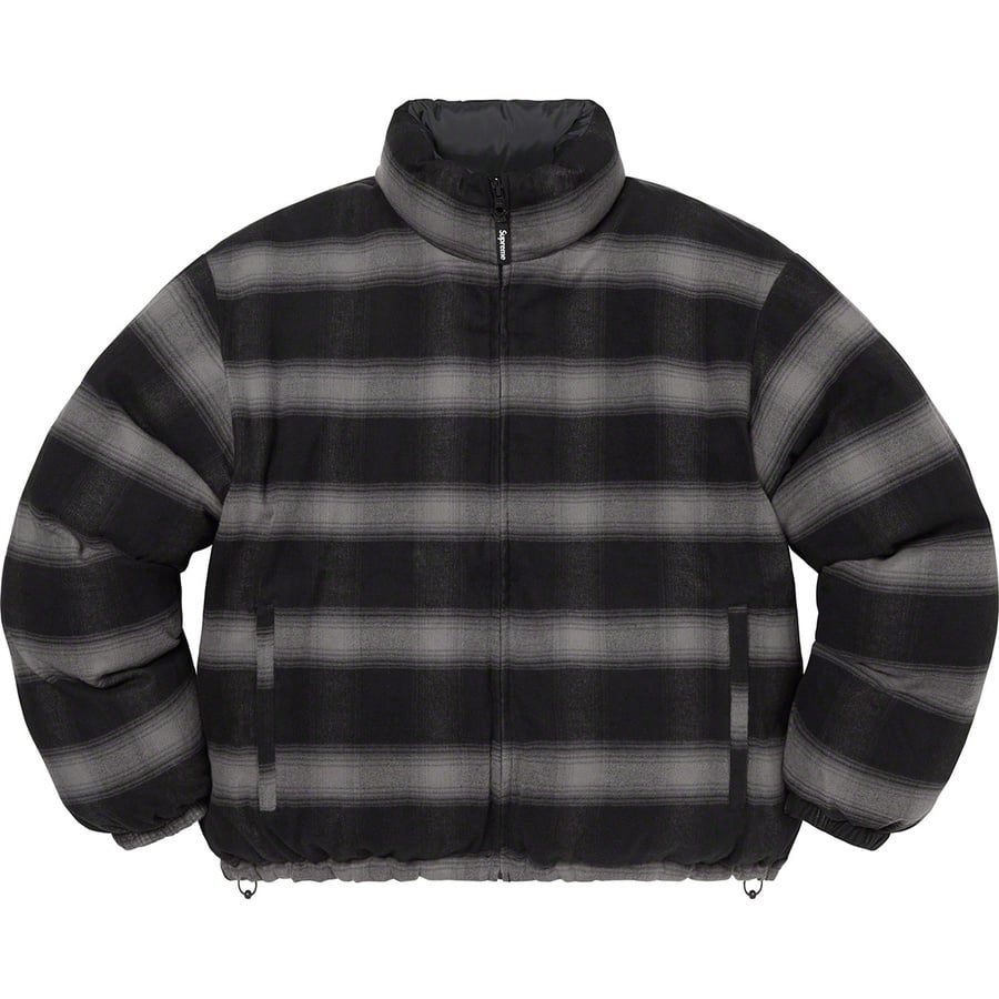 Details on Flannel Reversible Puffer Jacket Black from fall winter
                                                    2022 (Price is $298)