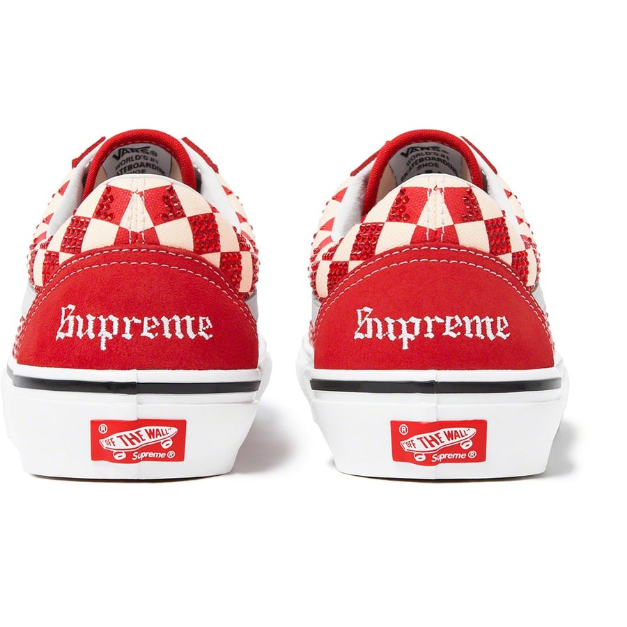 Details on Supreme Swarovski Vans Old Skool Red from fall winter
                                                    2022 (Price is $298)