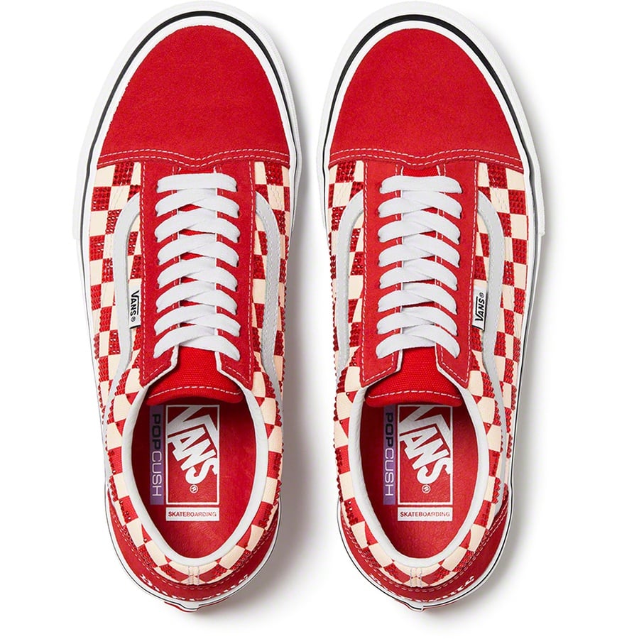 Details on Supreme Swarovski Vans Old Skool Red from fall winter
                                                    2022 (Price is $298)