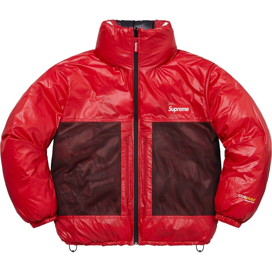 Details on Reversible FeatherweightDown Puffer Jacket Red from fall winter 2022 (Price is $398)