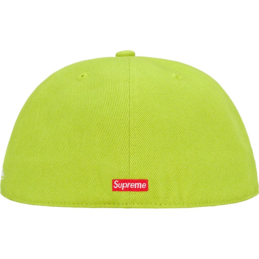 Details on Supreme Mitchell & Ness Doughboy Fitted 6-Panel Green from fall winter 2022 (Price is $60)