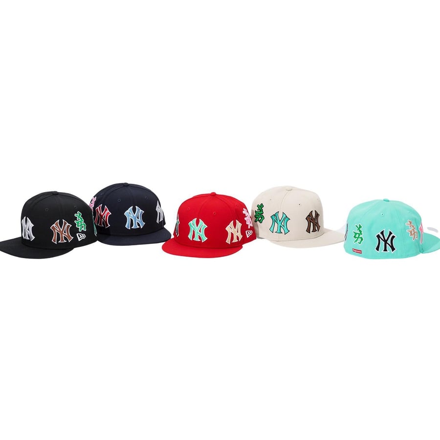 Supreme New York Yankees Kanji New Era Fitted Hat NavySupreme New