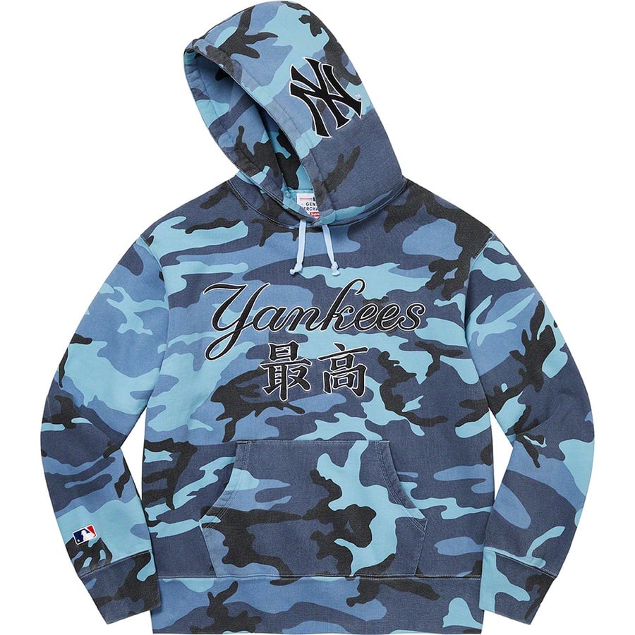 Details on Supreme New York Yankees™ Kanji Hooded Sweatshirt Blue Camo from fall winter
                                                    2022 (Price is $178)