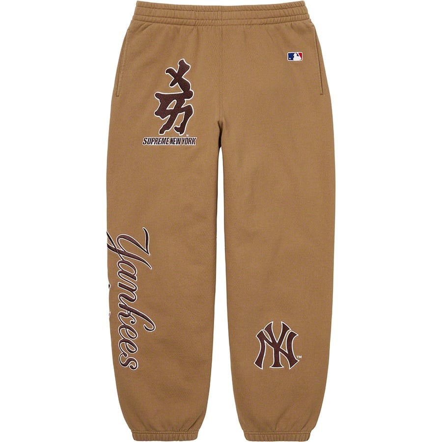 Details on Supreme New York Yankees™ Kanji Sweatpant Dark Khaki from fall winter
                                                    2022 (Price is $178)