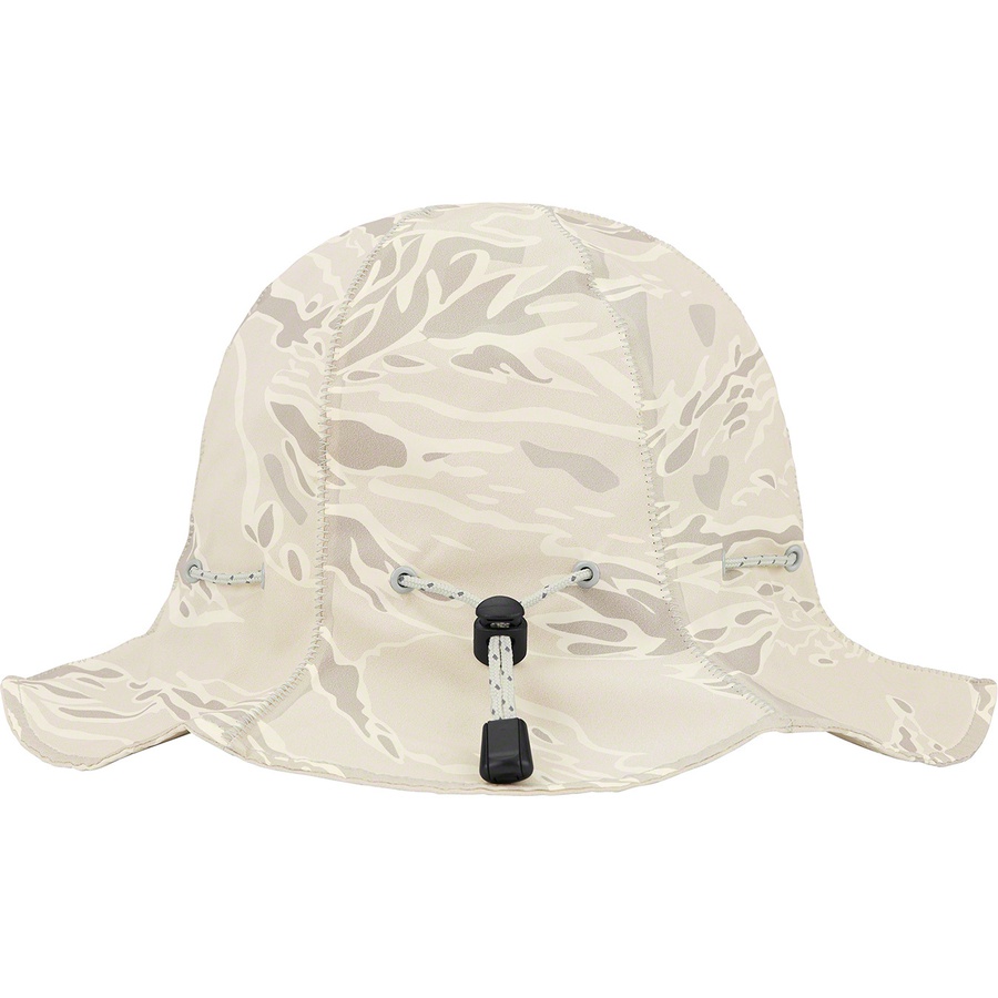 Details on Tiger Camo Reflective Tulip Hat White from fall winter 2022 (Price is $68)