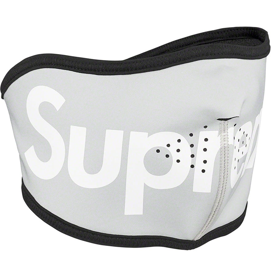 Details on WINDSTOPPER Facemask Light Grey from fall winter
                                                    2022 (Price is $42)