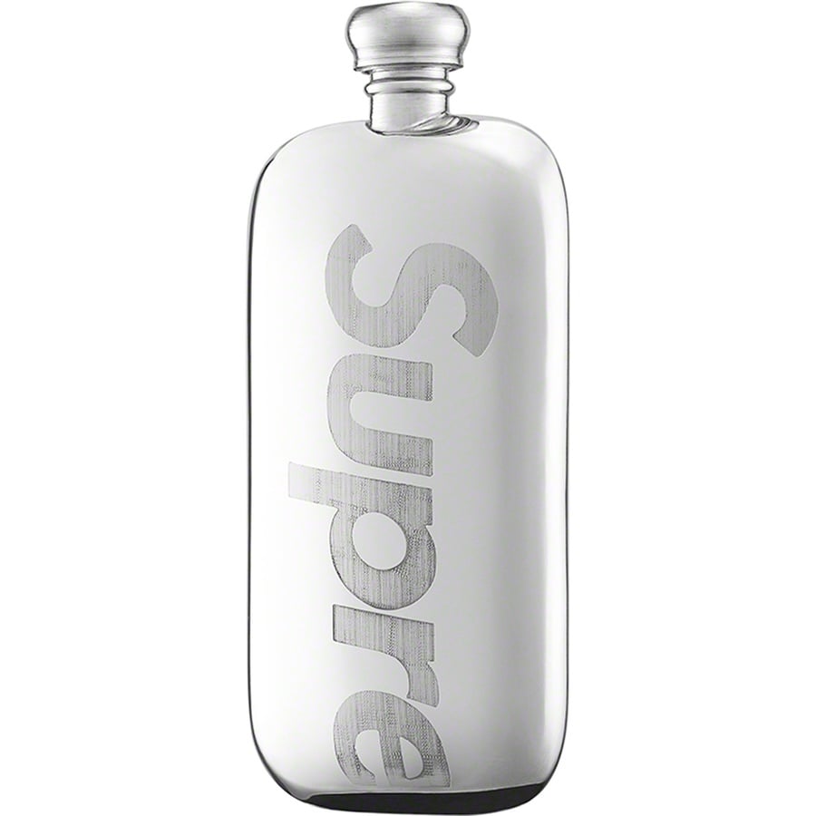 Details on 3 oz. Pewter Flask Silver from fall winter
                                                    2022 (Price is $98)