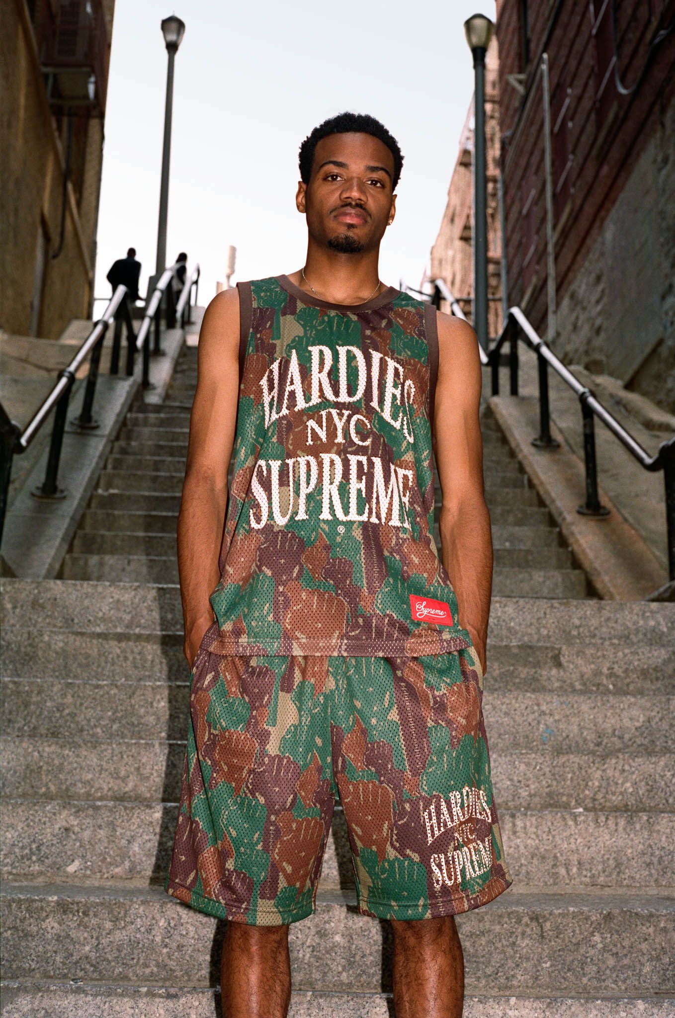 News Supreme/Hardies