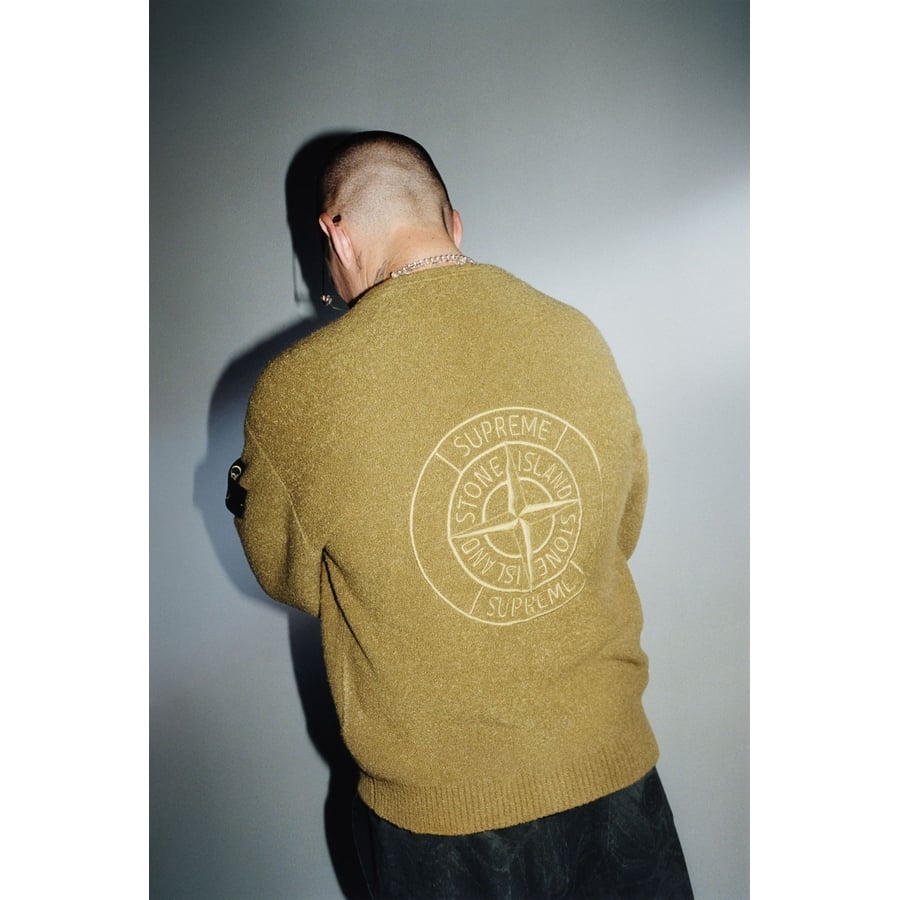 Supreme®/Stone Island®