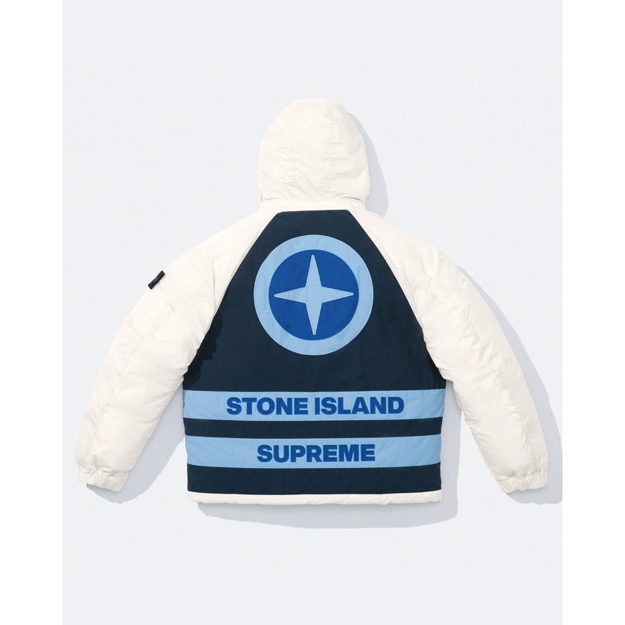 Supreme®/Stone Island®