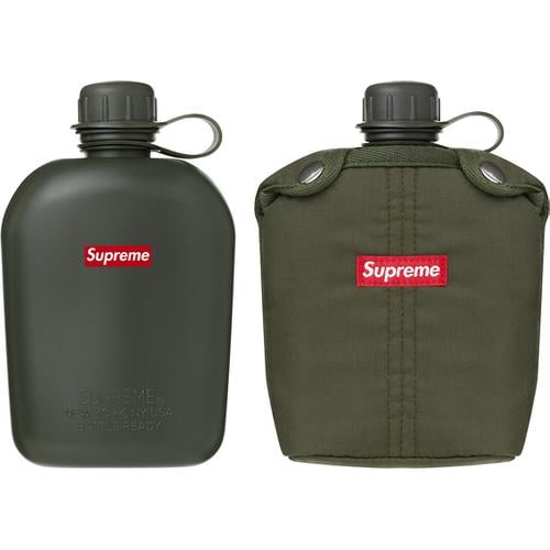 Supreme Basic Water Canteen for fall winter 12 season