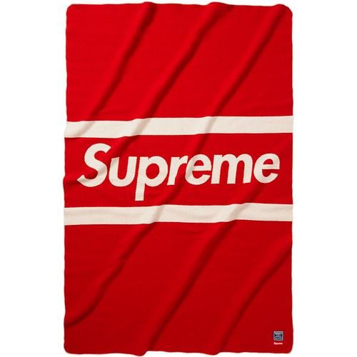 Details on Supreme Faribault Box Logo Blanket from fall winter
                                            2014