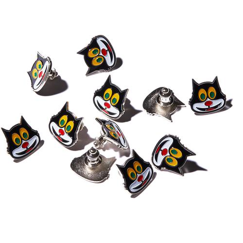 Details on Mad Cat Pin from fall winter
                                            2015