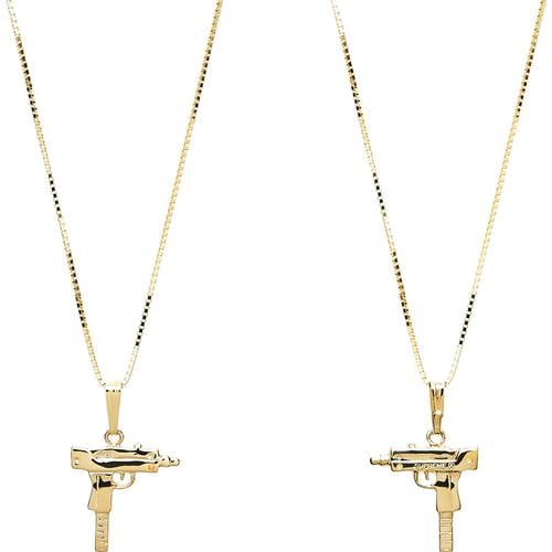 Details on Uzi Gold Pendant from fall winter 2015