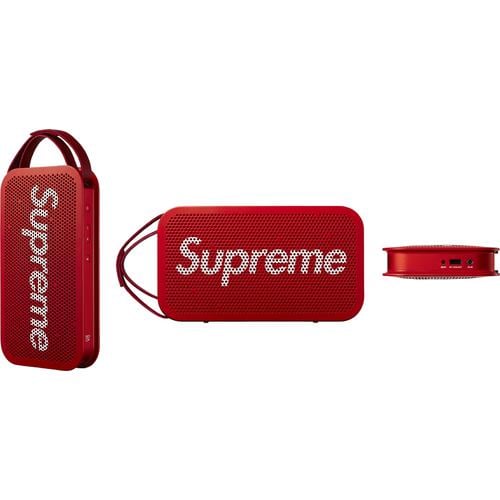 Details on Supreme B&O PLAY by Bang & Olufsen A2 Portable Speaker from fall winter
                                            2016