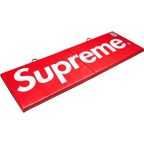Details on Supreme Everlast Folding Exercise Mat  from fall winter 2017 (Price is $118)