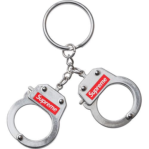 Supreme Handcuffs Keychain releasing on Week 1 for fall winter 17