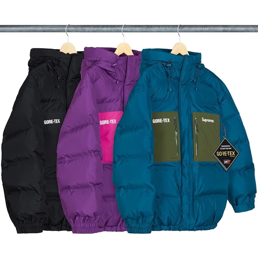 Supreme GORE-TEX 700-Fill Down Parka released during fall winter 19 season