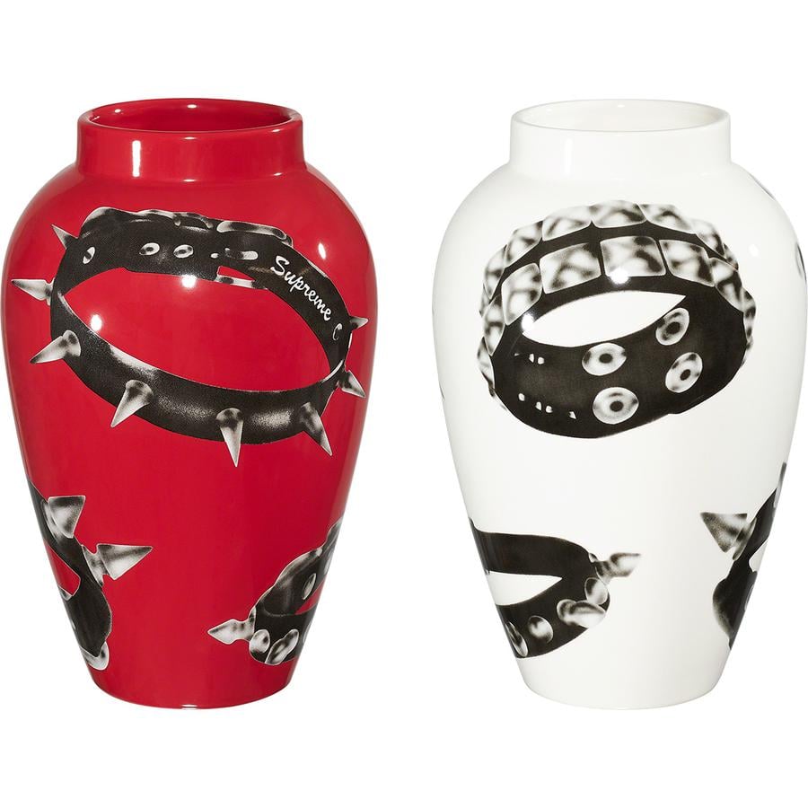 Supreme Studded Collars Vase Red元箱にて即日発送