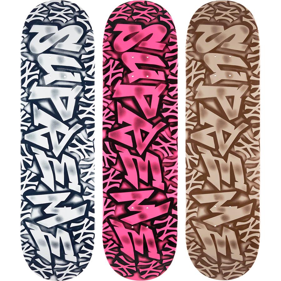 Supreme Supreme New York Yankees™ Airbrush Skateboard for fall winter 21 season