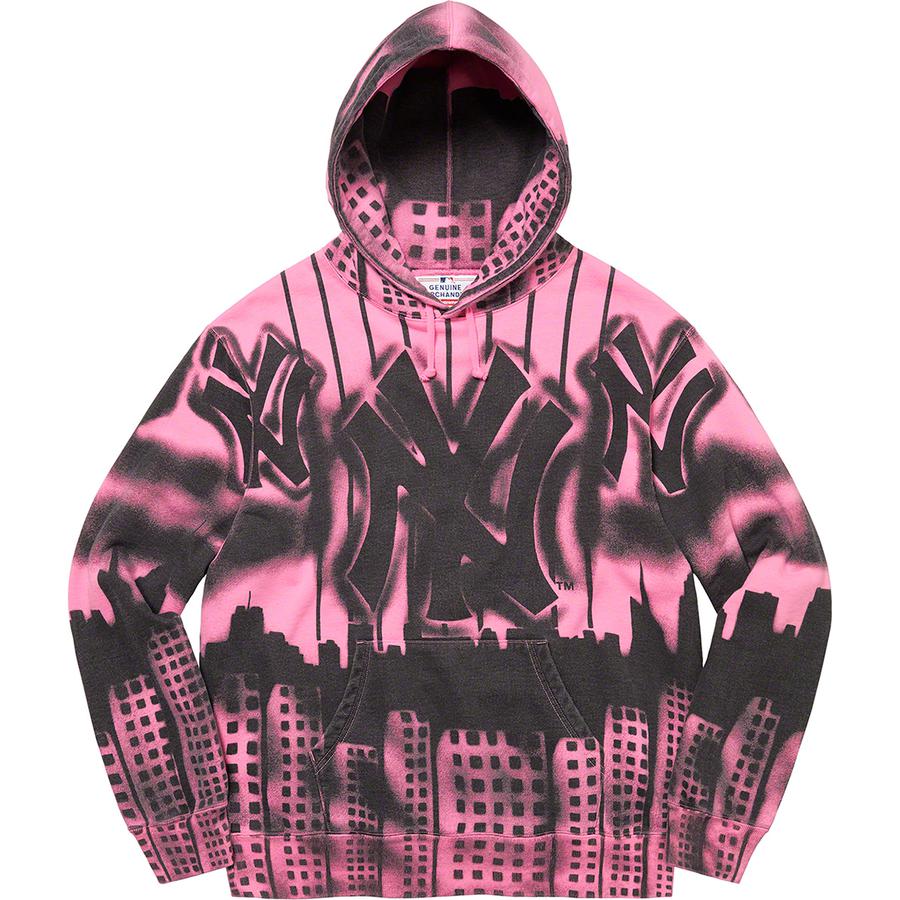 Details on Supreme New York Yankees™Airbrush Hooded Sweatshirt  from fall winter 2021 (Price is $198)