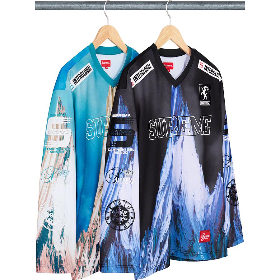 Details on Mountain Hockey Jersey from fall winter
                                            2021 (Price is $128)