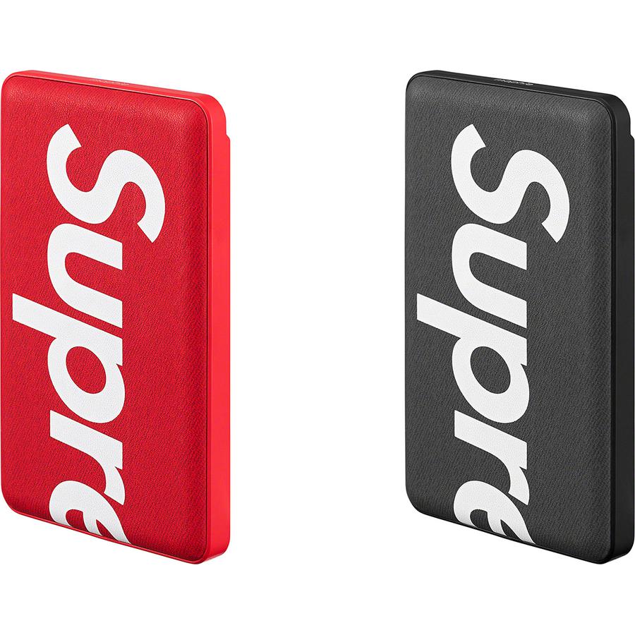 Details on Supreme mophie snap+ juice pack mini from fall winter 2022