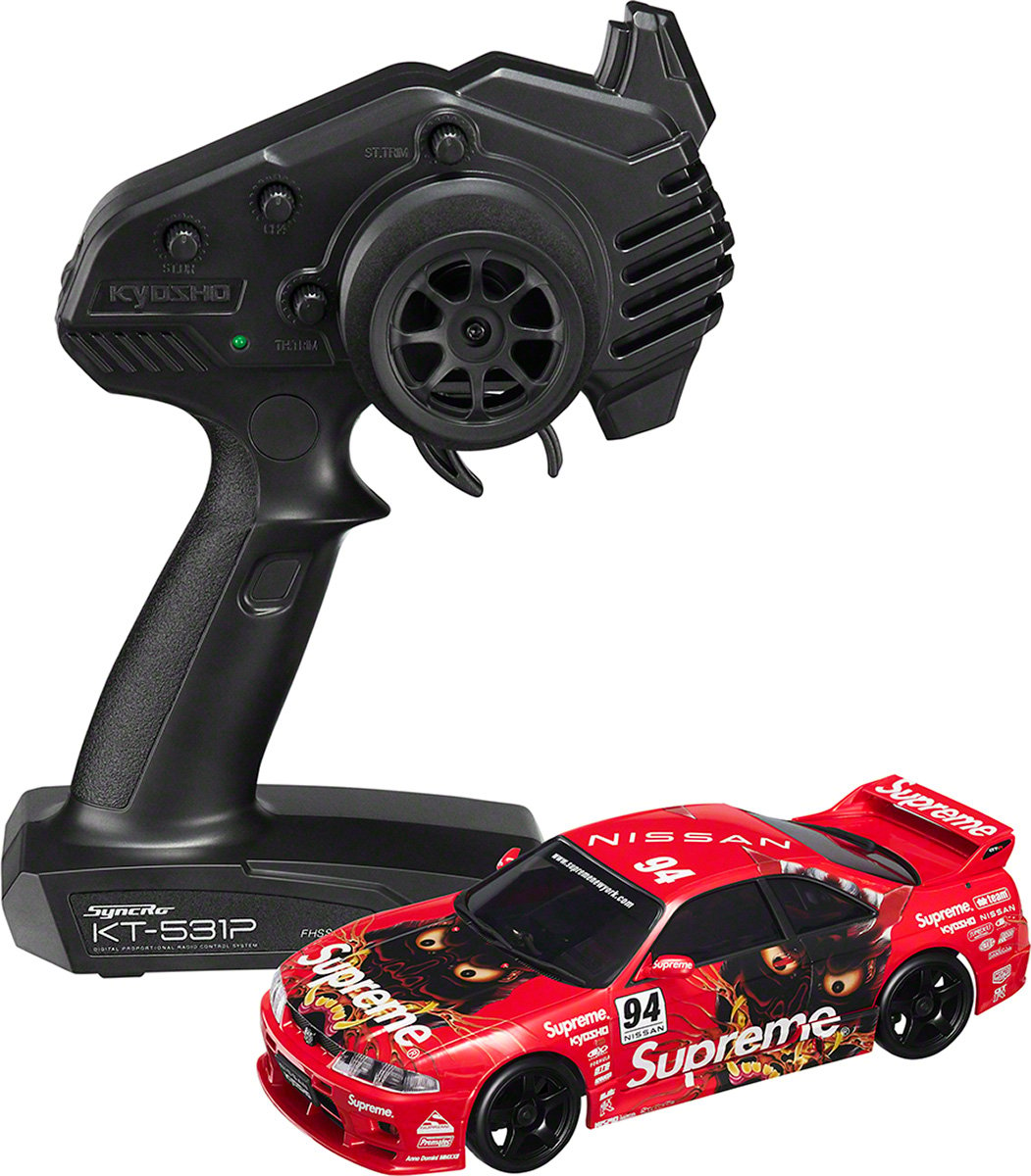 Kyosho Mini-Z Nissan Skyline Nismo R33 RC Readyset - fall winter