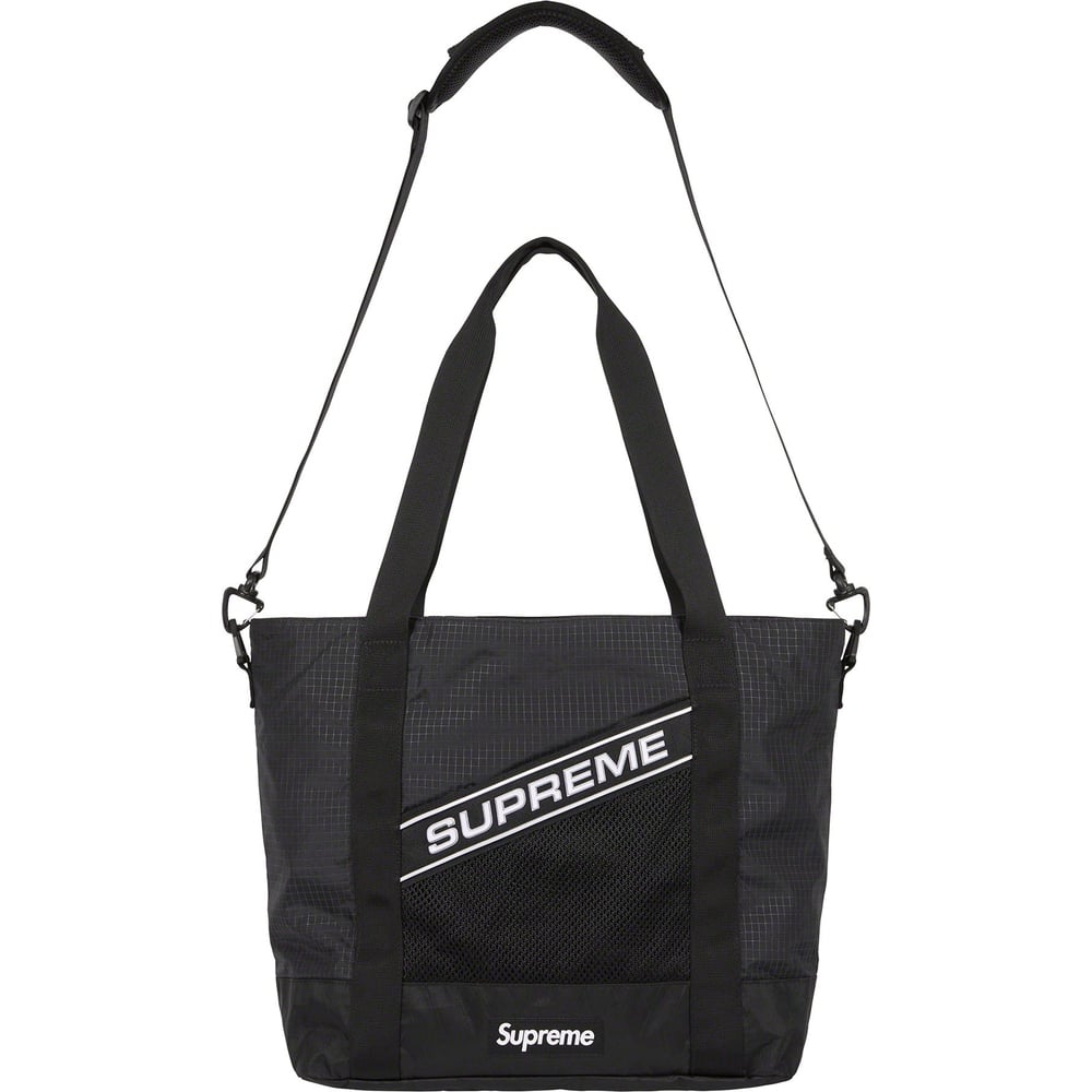 Details on Tote Bag  from fall winter
                                                    2023 (Price is $118)