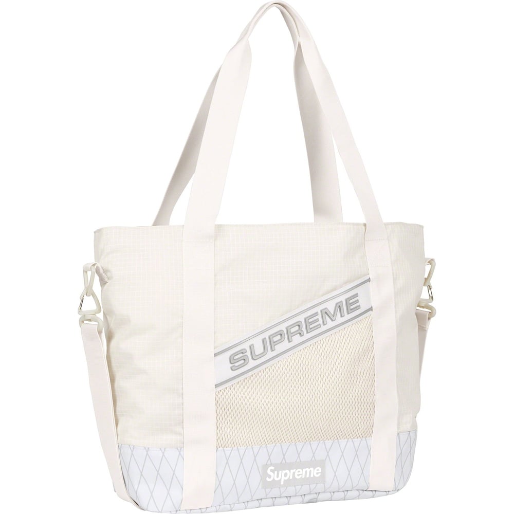 Details on Tote Bag  from fall winter
                                                    2023 (Price is $118)