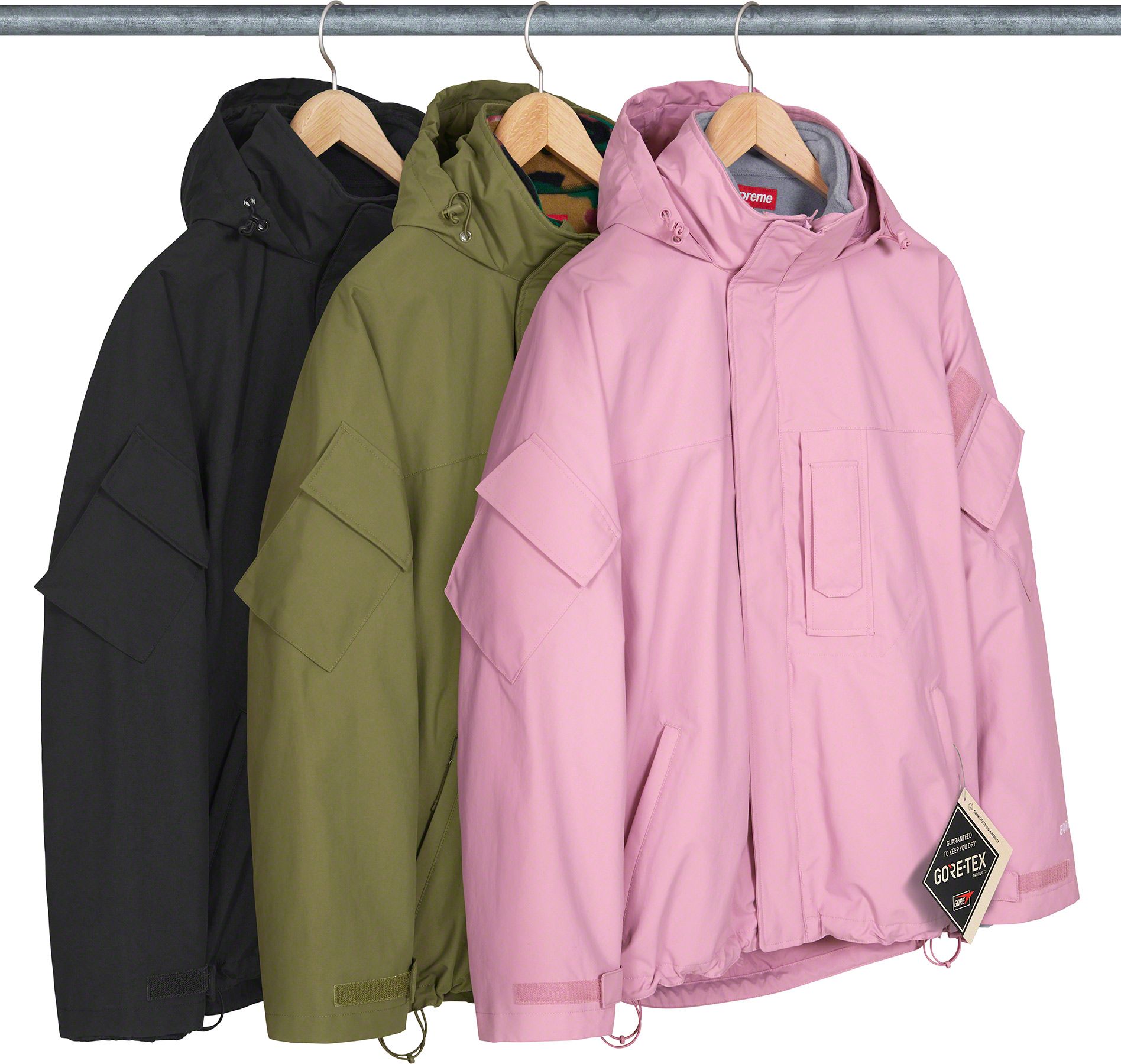 日本格安 supreme GORE-TEX | www.takalamtech.com