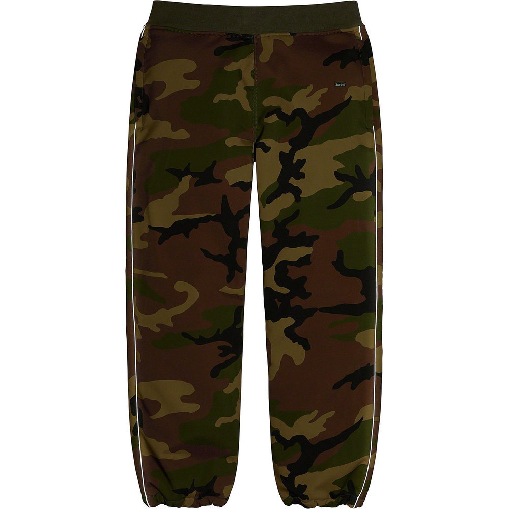 Details on WINDSTOPPER Sweatpant  from fall winter
                                                    2023