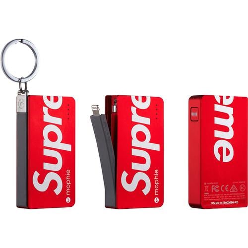 Details on Supreme Mophie Power Reserve from spring summer
                                            2015