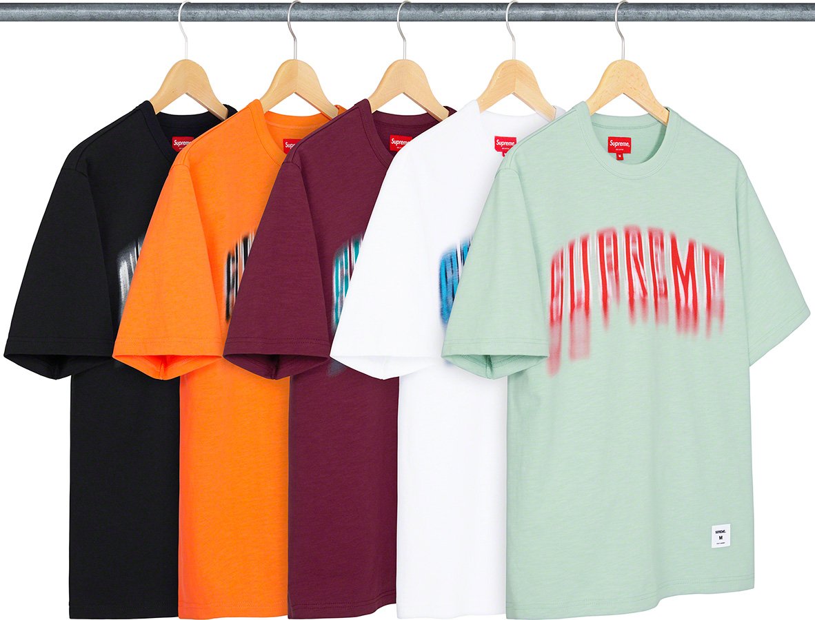 Supreme Blurred arc s/s top