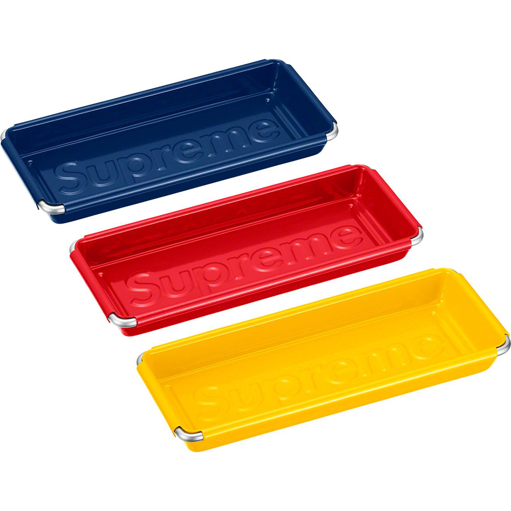 Details on Supreme Dulton Tray from spring summer 2023 (Price is $24)