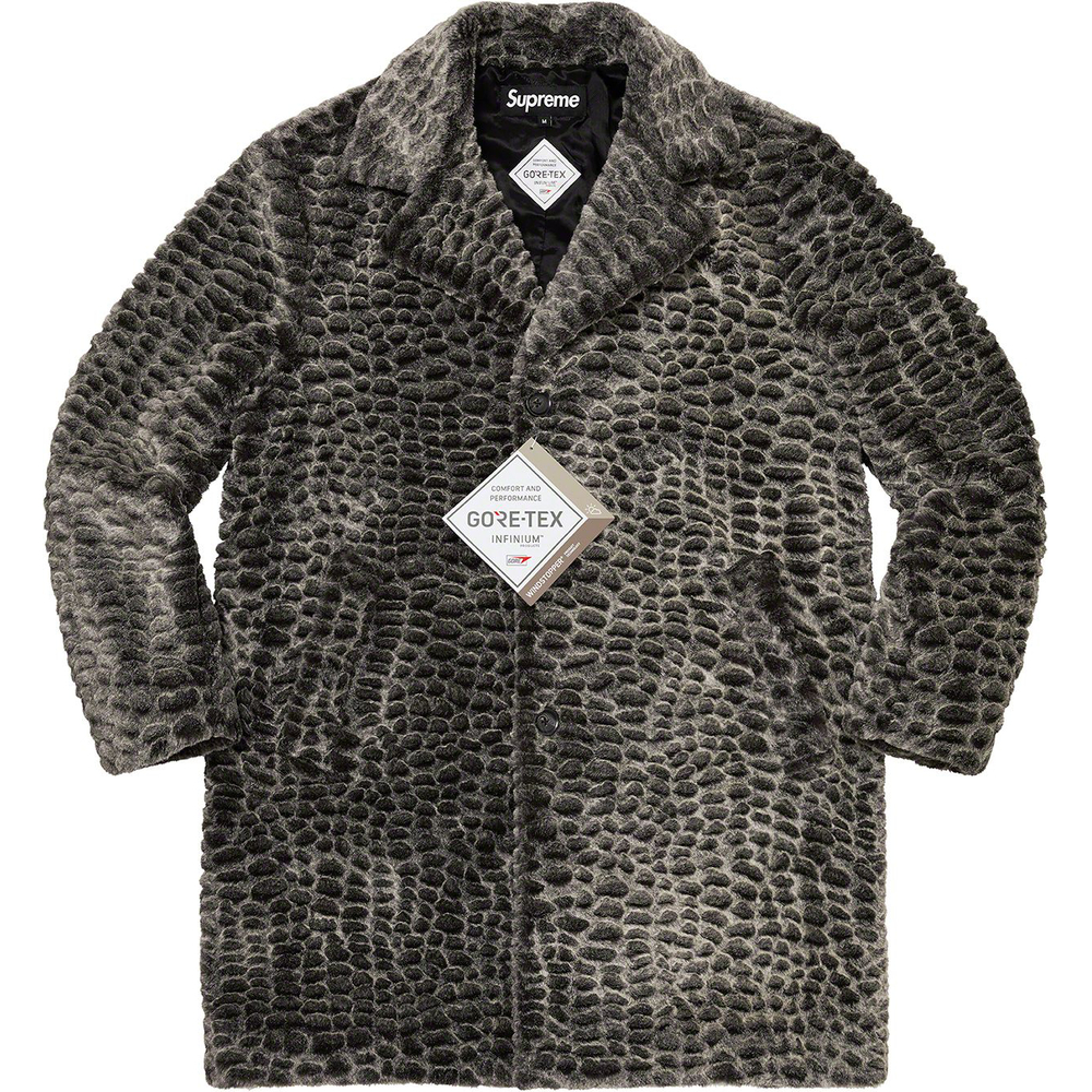 Details on Croc Faux Fur Overcoat from spring summer 2023 (Price is $398)