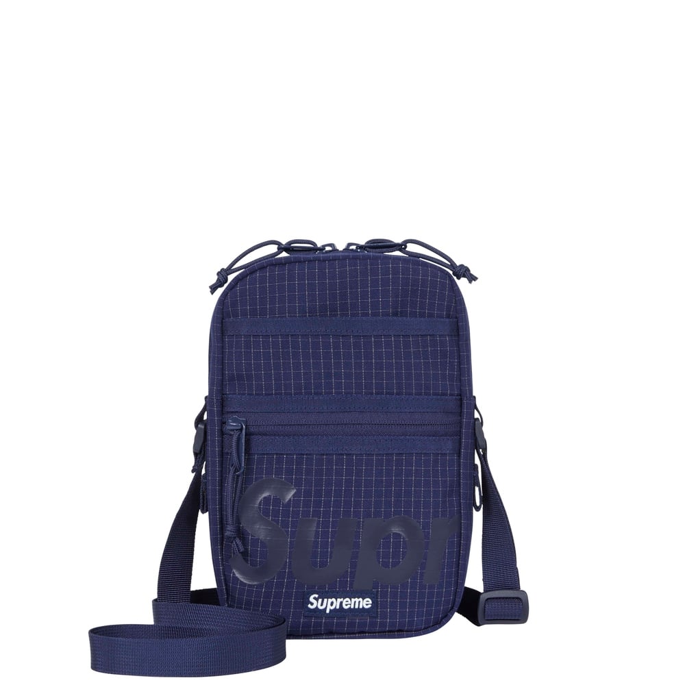 Details on Shoulder Bag  from spring summer
                                                    2024 (Price is $60)