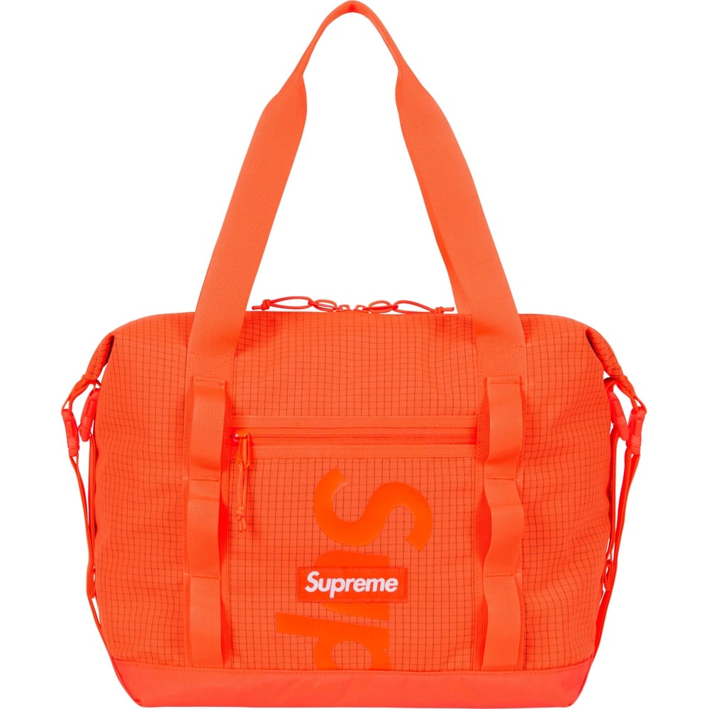 Details on Tote Bag  from spring summer
                                                    2024 (Price is $118)